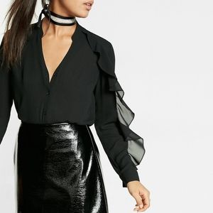 EXPRESS Black Slim Fit Ruffle Sleeve Portofino S